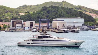 Vallicelli Design reveals 80m Simply Custom concept Ani